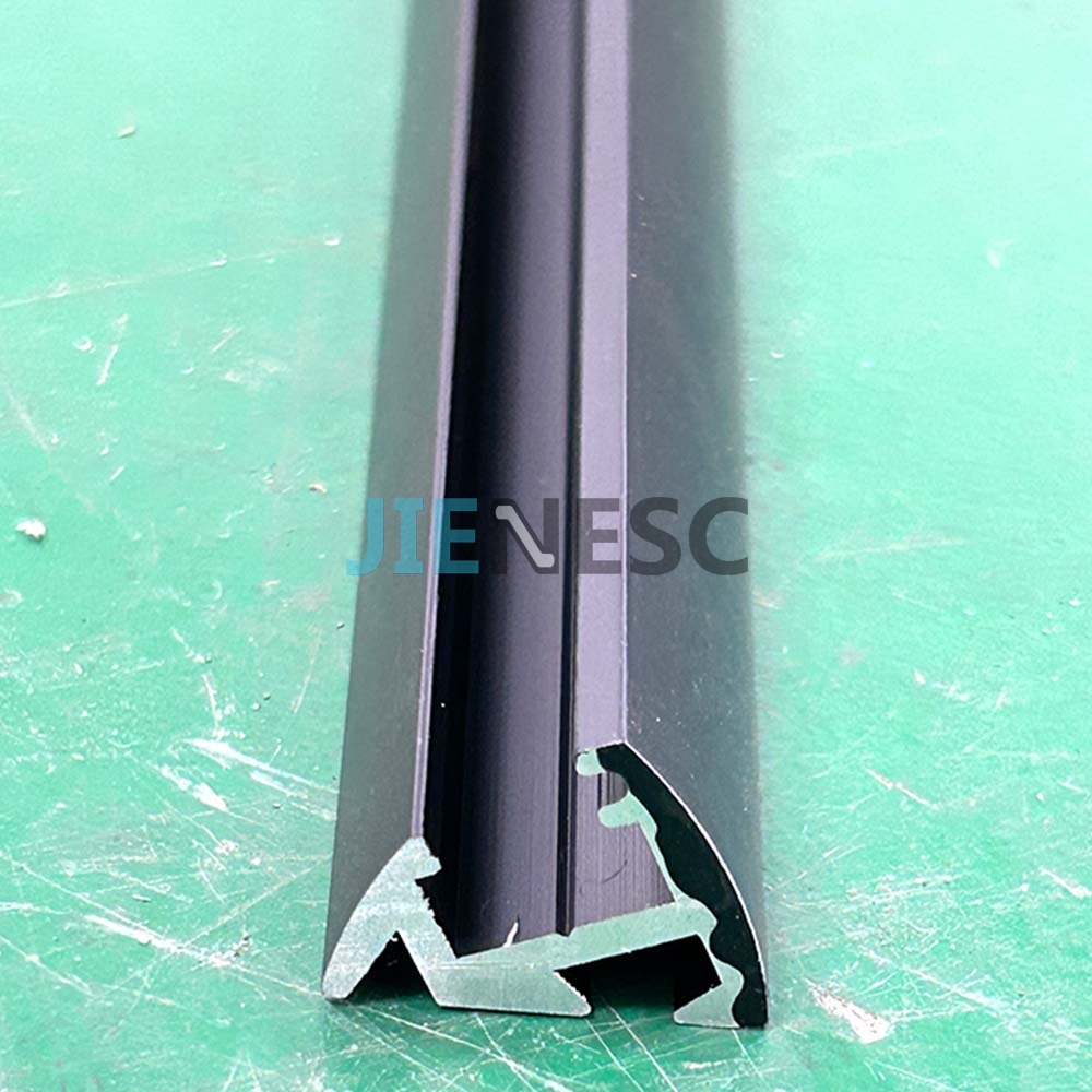 KM5070534H01 Escalator Skirt Brush Profile From Factory