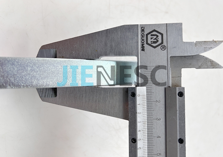 50662135 50647431 Escalator Step Guide from factory