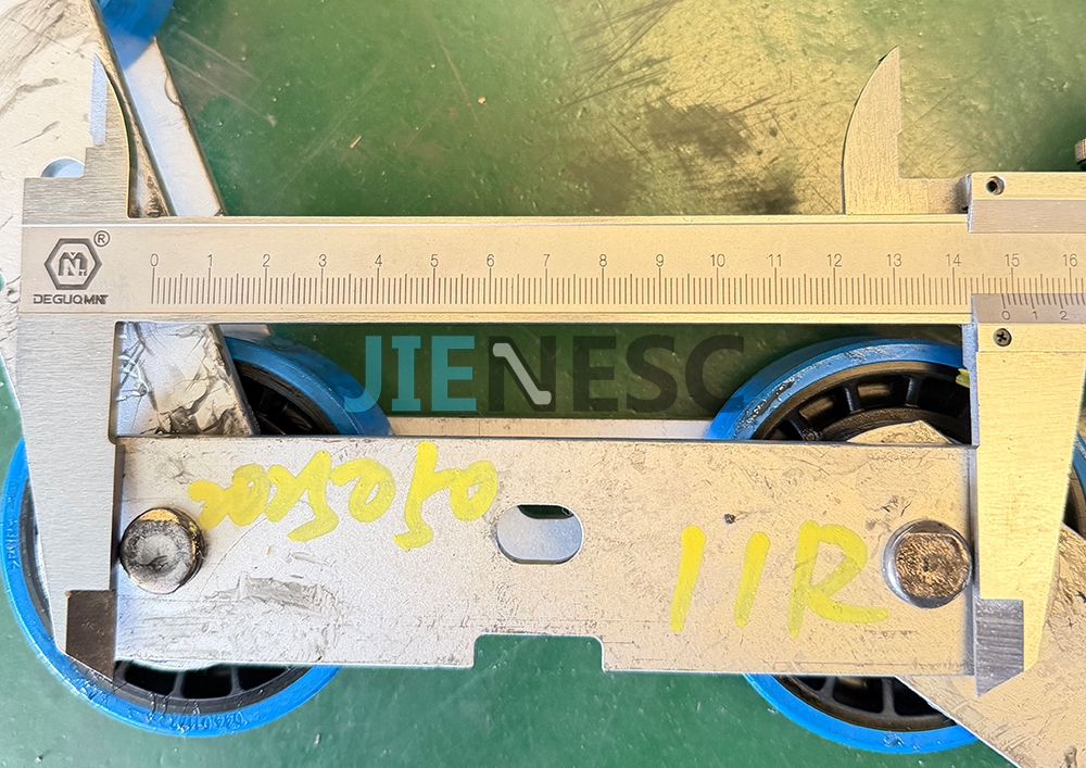 9500-HQ20 180KN Travelator Pallet Chain price from Esc Parts