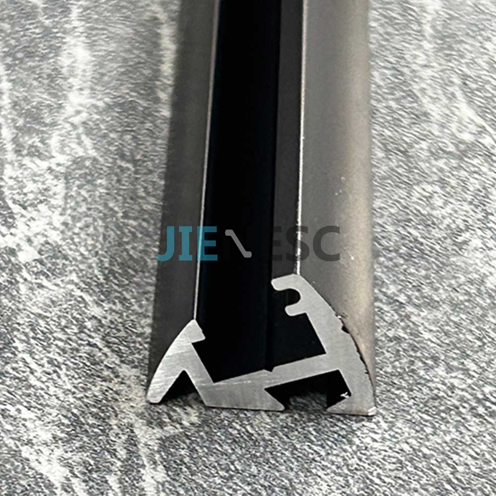 KM5070534H02 Escalator Skirt Brush Profile From Factory