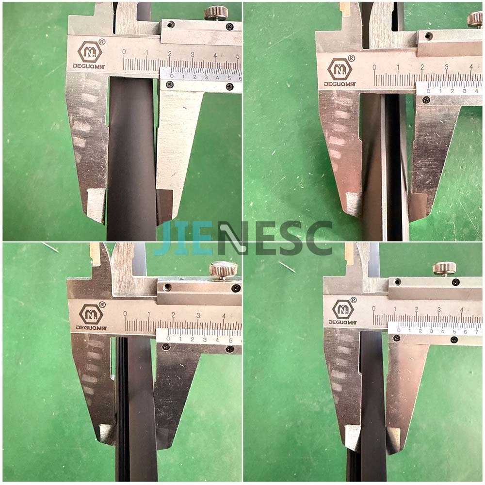 KM51516176H01 Escalator Skirt Brush Curved Section