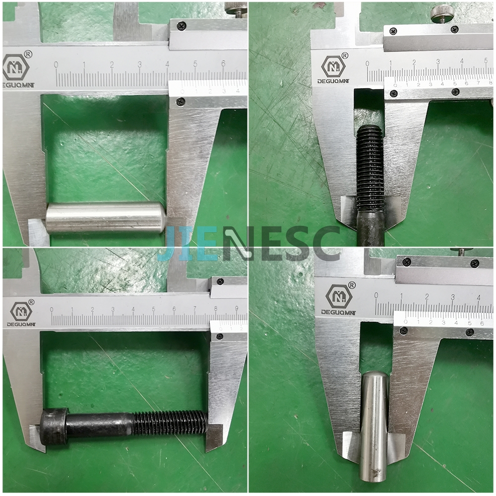 50639447 9300AE Escalator Handrail Drive Shaft With Sprocket From Factory