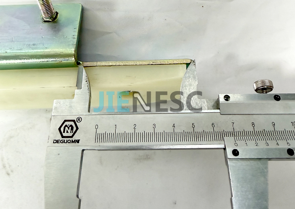 50632297 Escalator Step Guide LHS from factory