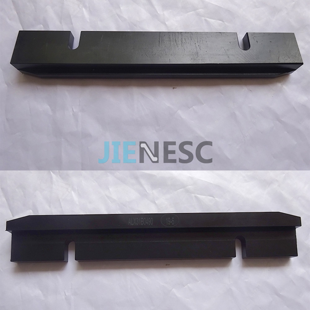 DEE1704652 ECO3000 Moving walk slider strip from factory