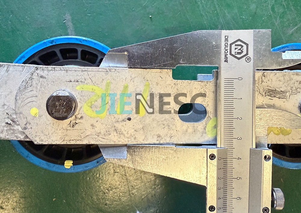 9500-HQ20 180KN Travelator Pallet Chain price from Esc Parts