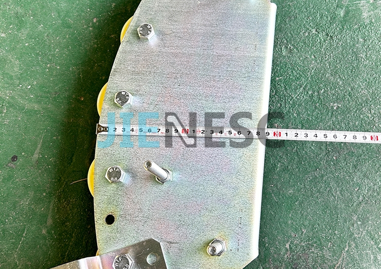 SMH50625040 Escalator Handrail Tension Roller Assemble RHS 6 Rollers From Factory