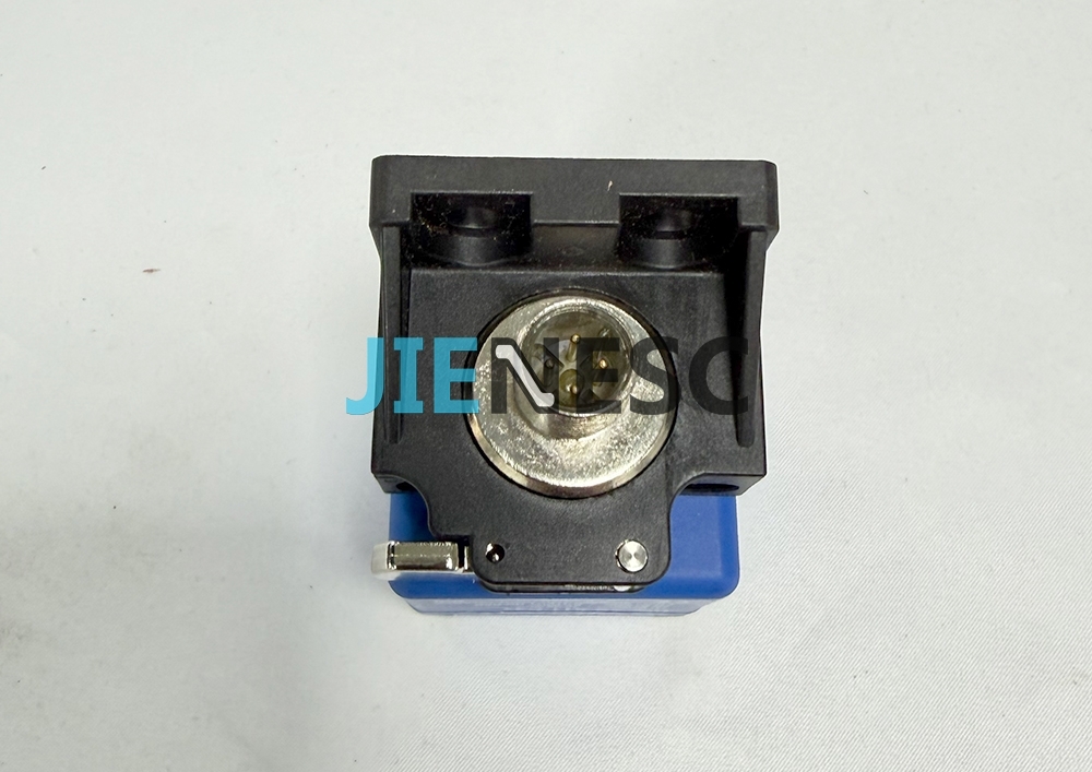 DW-AS-611-C44 CONTRINEX Sensor