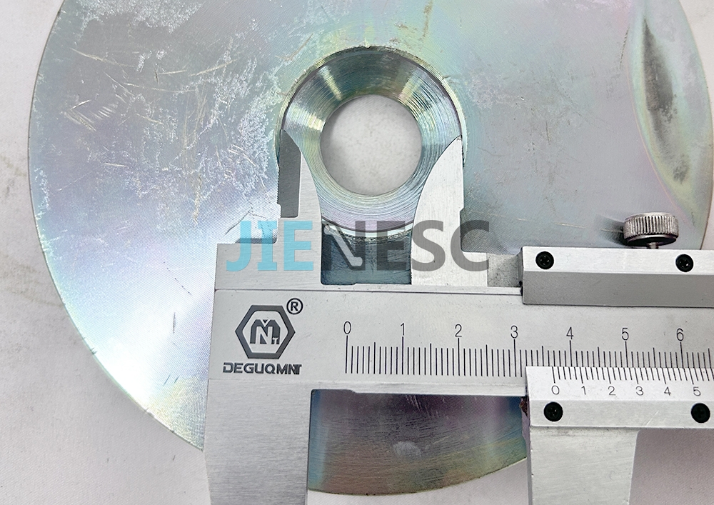 KM3685445 Escalator Ball Bearing Cover From Factory