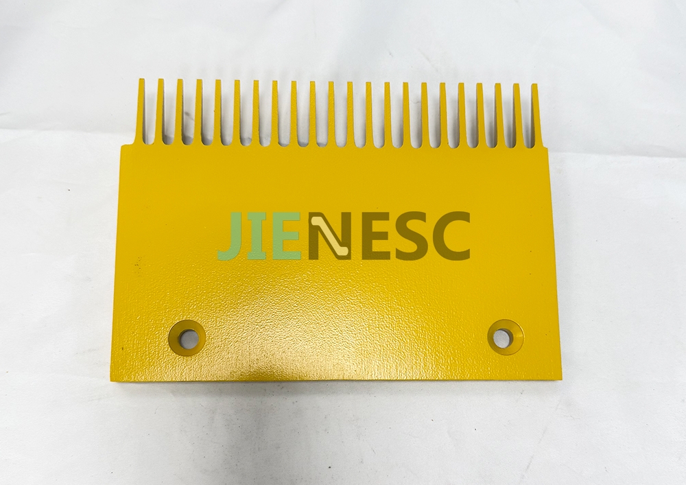 XAA453AV1 Travelator Comb Plate Yellow Painted LHS From Factory