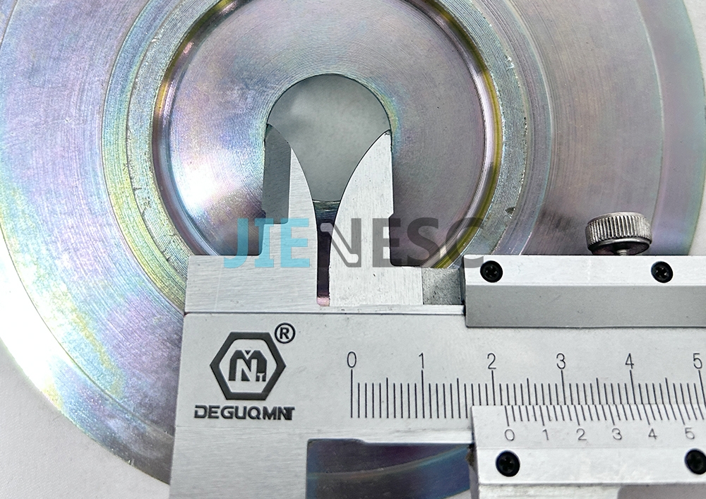 KM3685445 Escalator Ball Bearing Cover From Factory