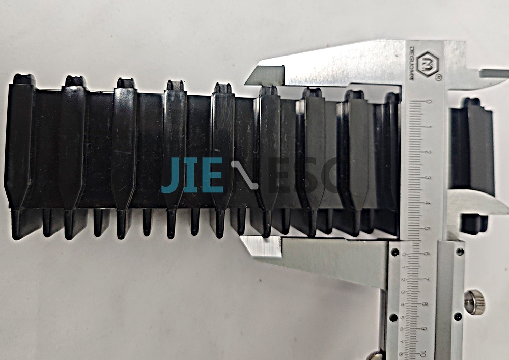 HBT1.2 Escalator Step Demarcation 11T from Factory