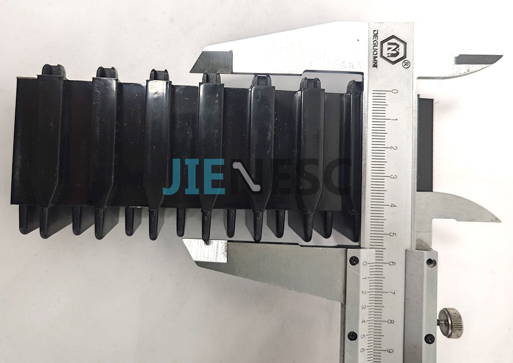 HBT3 Escalator Step Demarcation 8T Rear Middle from Factory