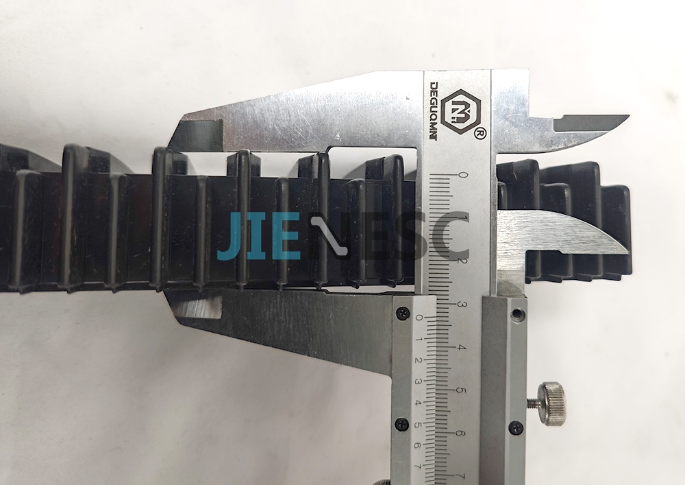 HBT1.2 Escalator Step Demarcation 11T from Factory
