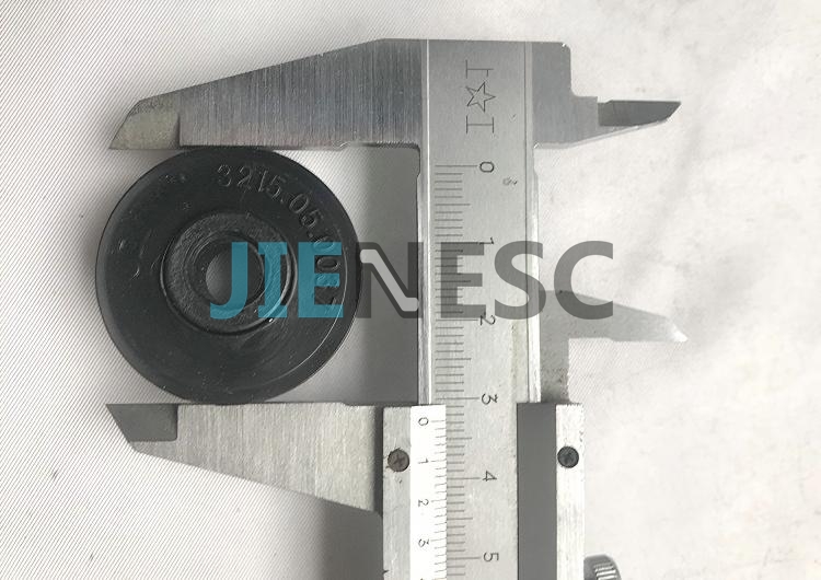 3215.05.0037 elevator door lock roller
