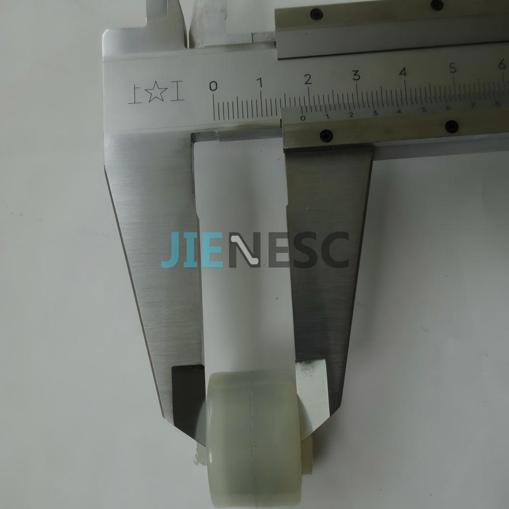 30*18mm 6901Z Escalator Handrail Newel Roller With Pin From Factory