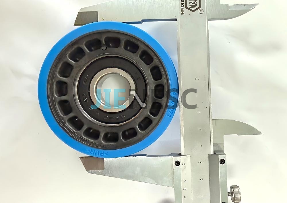 044.01071 80*25mm Escalator Step Chain Roller From Factory