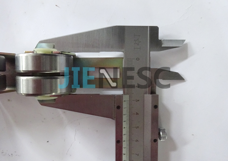 SFV809541 Escalator Newel Chain 48 rollers From Factory