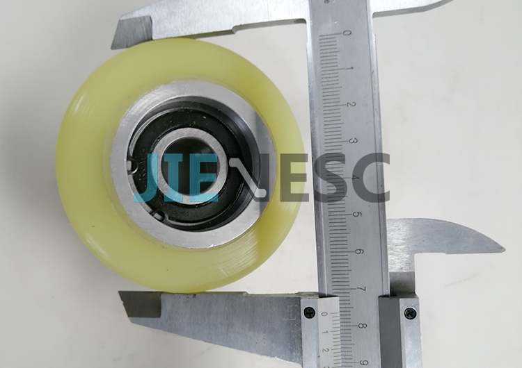 613C001 76*41mm 6203*2 Escalator Handrail Pressure Roller From Factory