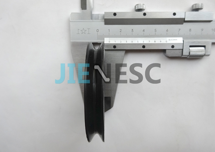 70*10mm 6001 Eevator Wire Rope Roller From Factory