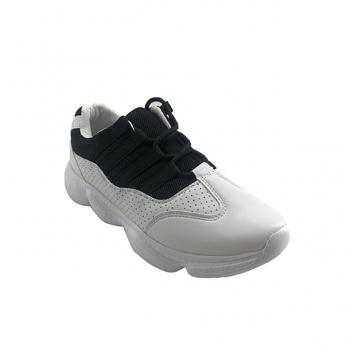 WOMEN`S SPORTS SHOES