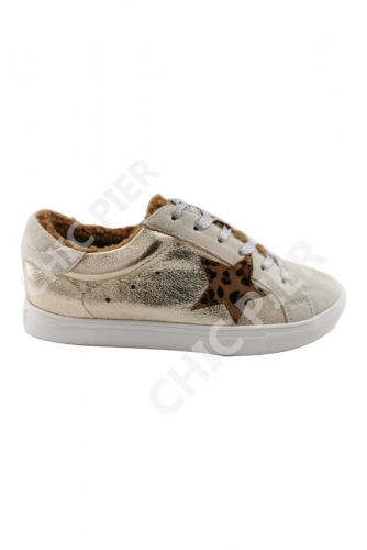 WOMEN FAUX FUR LINED LACE-UP SNEAKER