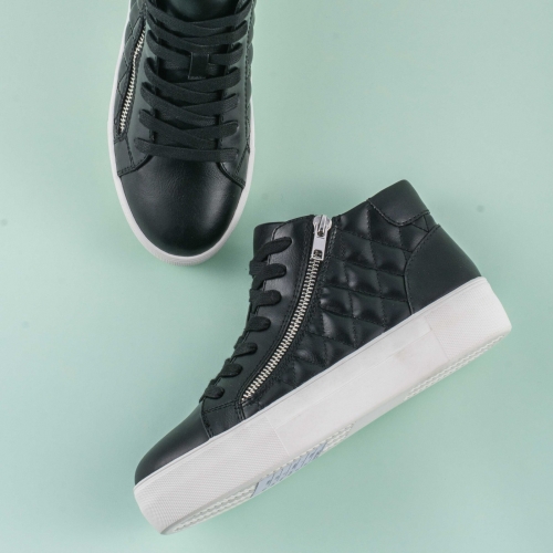 Quilted Zip Decor High Top Sneakers