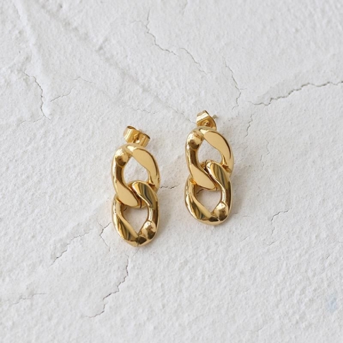 18K GOLD CHAIN EARRING