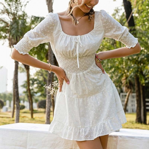 Embroidery Floral Puff Sleeve Dress