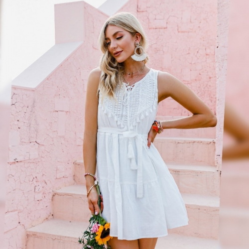 White Lace Sleeveless Shift Dress