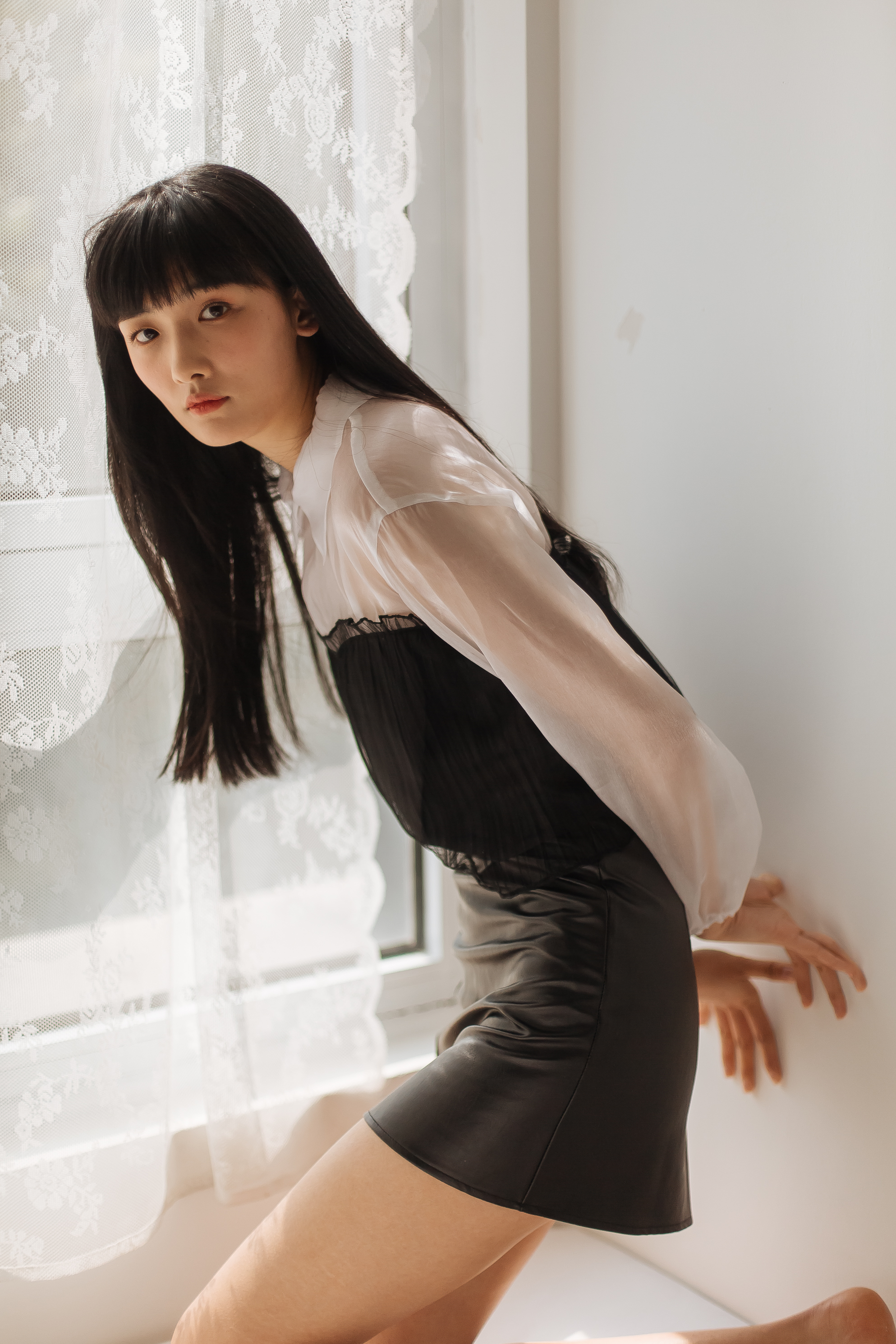 White-Black Gauze Top