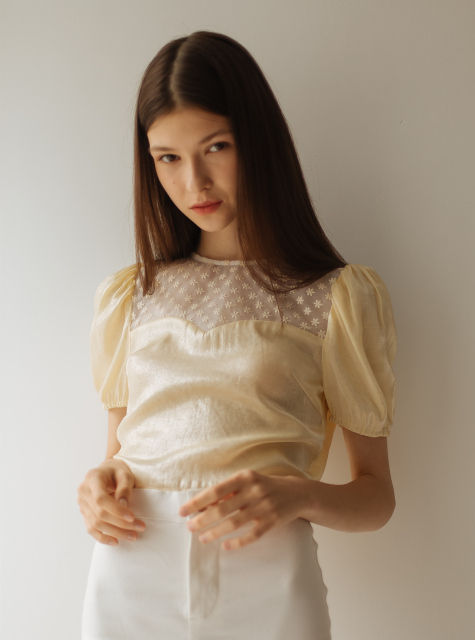 Daisy Yellow Top
