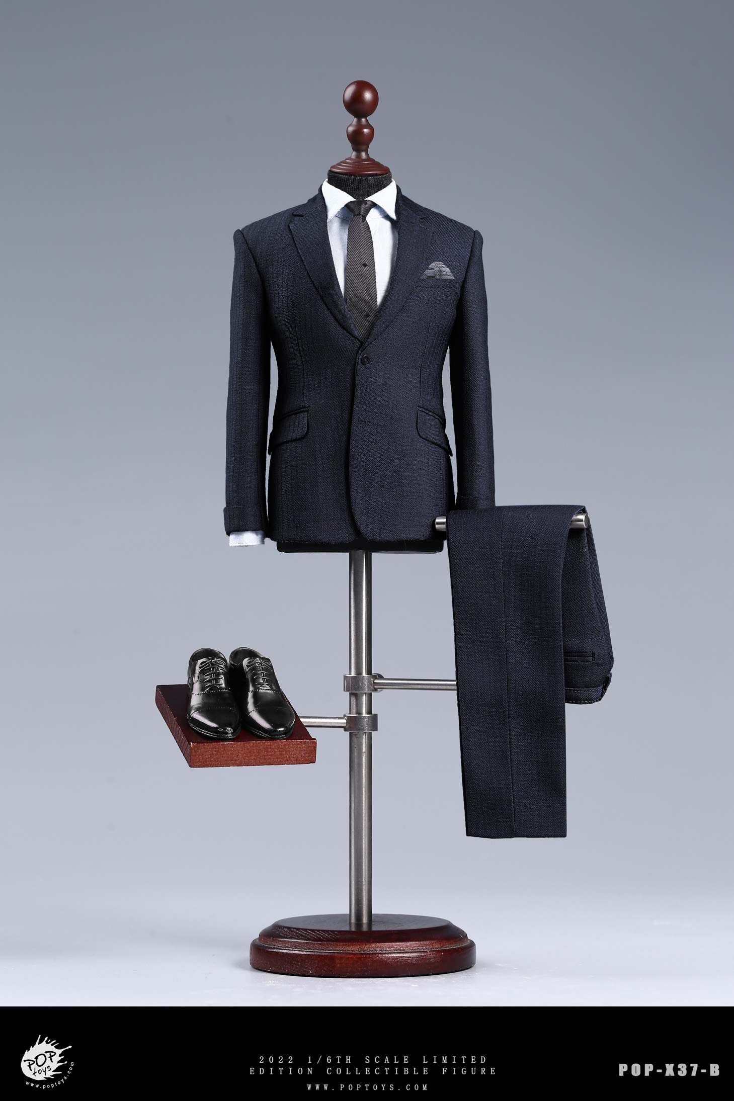 POPTOYS 1/6 Men's couture suit case POP-X37B