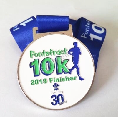 Medalhas de corrida de Pontefract de 2019 para 10 mil finalistas