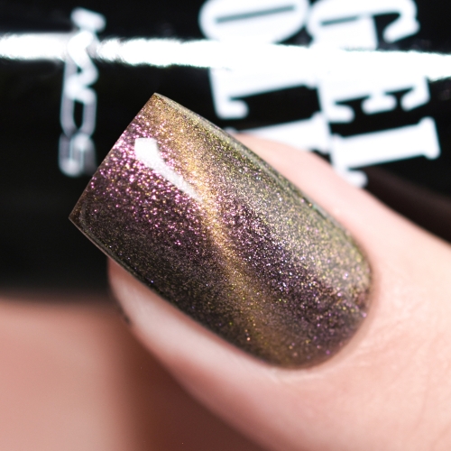 Chameleon Cat Eye Gel Nail Polish Violet Brown