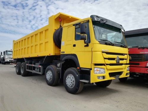 Sinotruk Howo 12 wheeler 8x4 Dump Truck