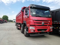 SINOTRUK HOWO 8X4 Tipper Truck 25CBM