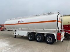 Sinotruk high quality 3 axle Fuel Tanker Trailers 45000Liters sale