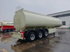 Sinotruk high quality 3 axle Fuel Tanker Trailers 42000Liters sale