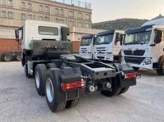 Sinotruk HOWO 6x4 Horse Truck 371HP sale