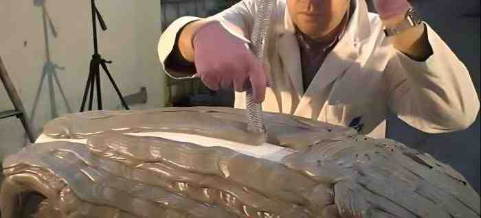 Epoxy Resin on car mold