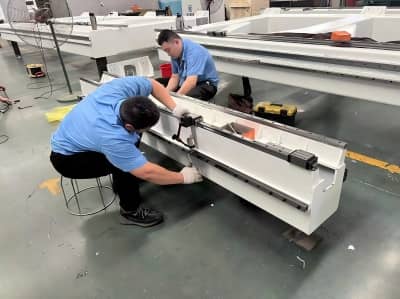 five-axis-cnc-machine-rails