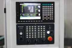 Five Axis CNC Machine For Automobile Car Parts Mold Fabrication
