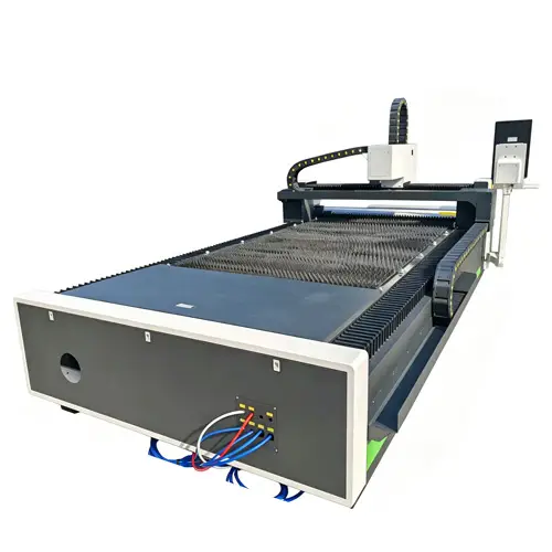 Cheap 3000W RF-1530 Laser Metal Cutting Machine | Raytools 03KCAT | Rhino CNC