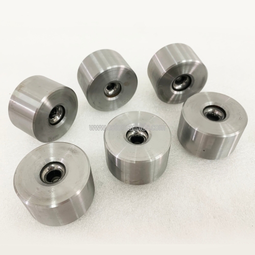 Long Lasting S13 carbide die cores with steel wire drawing case
