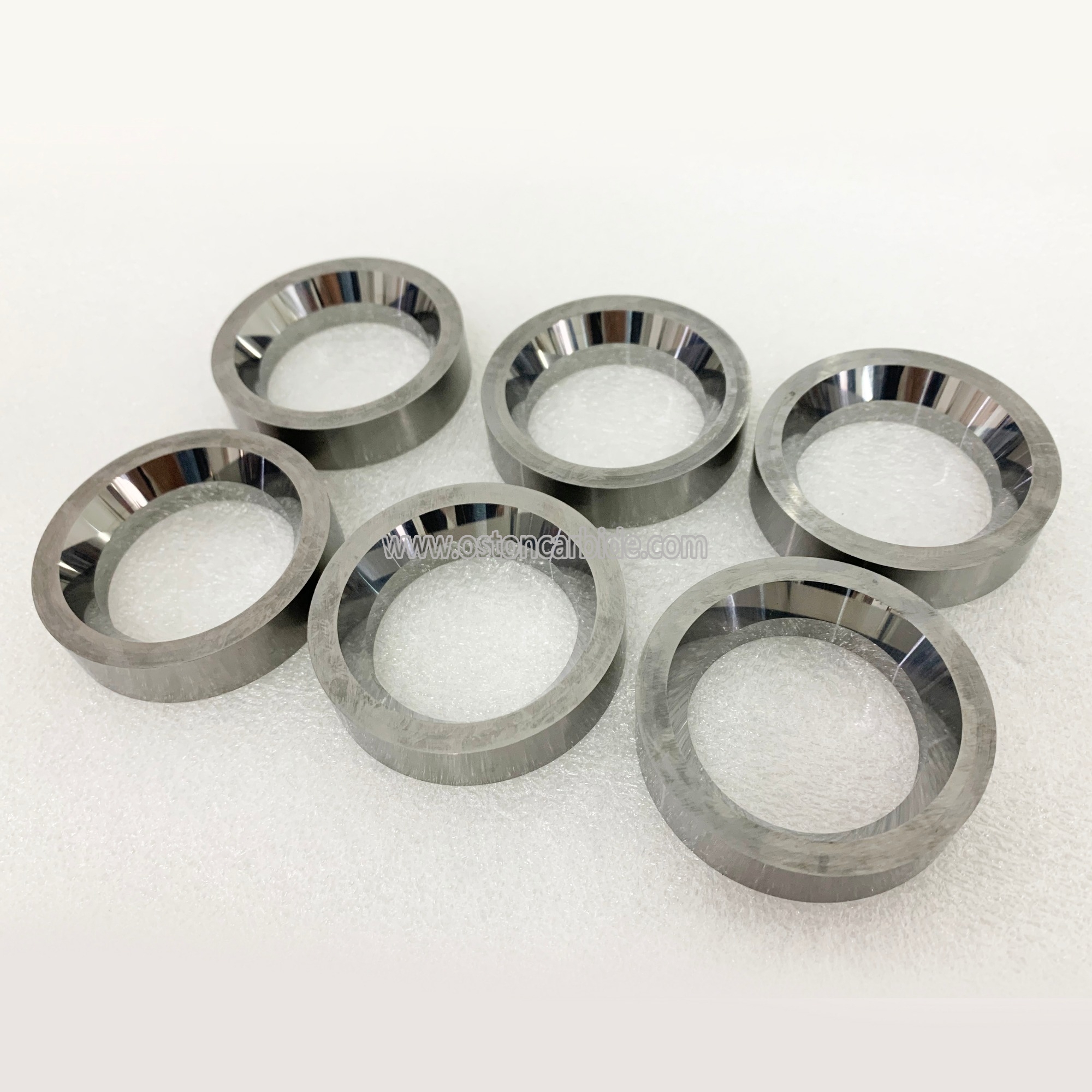 K30 Φ57*13*Φ39.4mm Customized Polished Tungsten Carbide Saddle for HQA Automatic Spraying Device