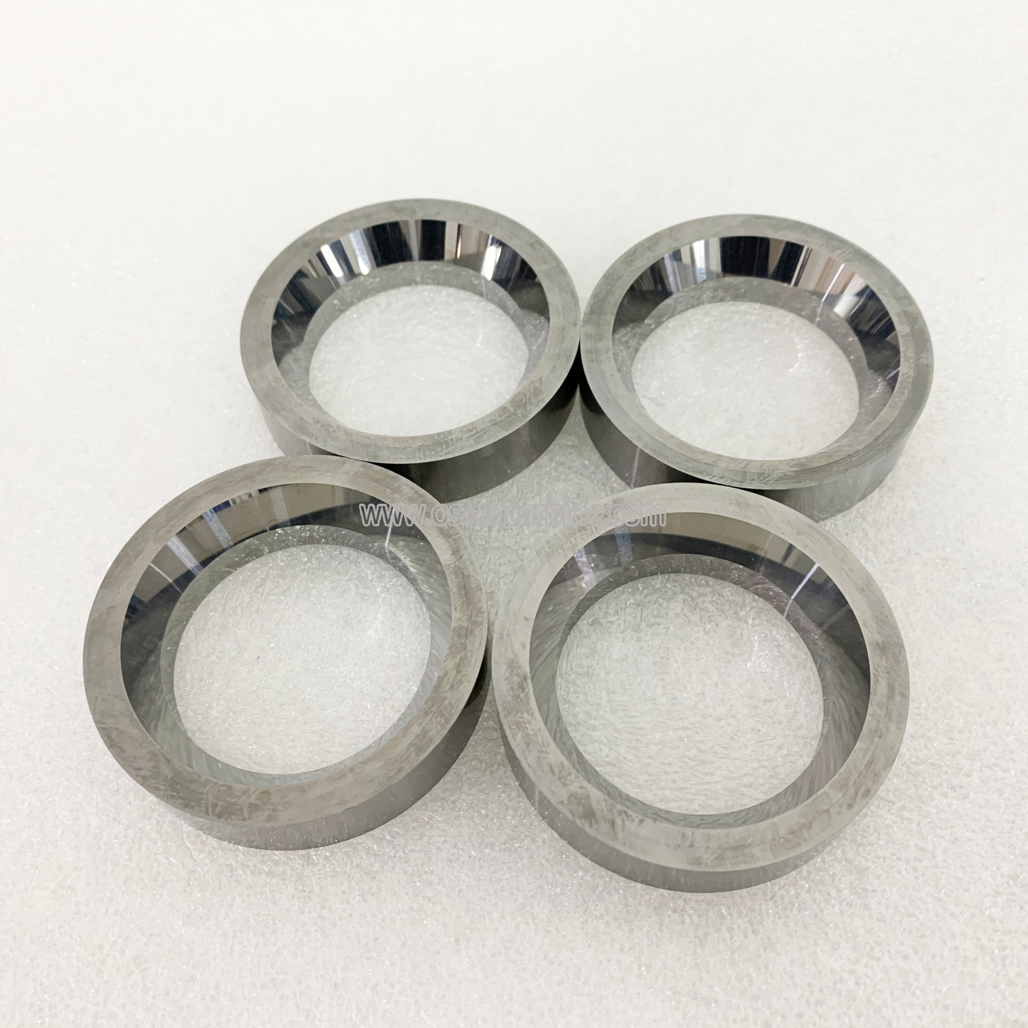 K30 Φ57*13*Φ39.4mm Customized Polished Tungsten Carbide Saddle for HQA Automatic Spraying Device