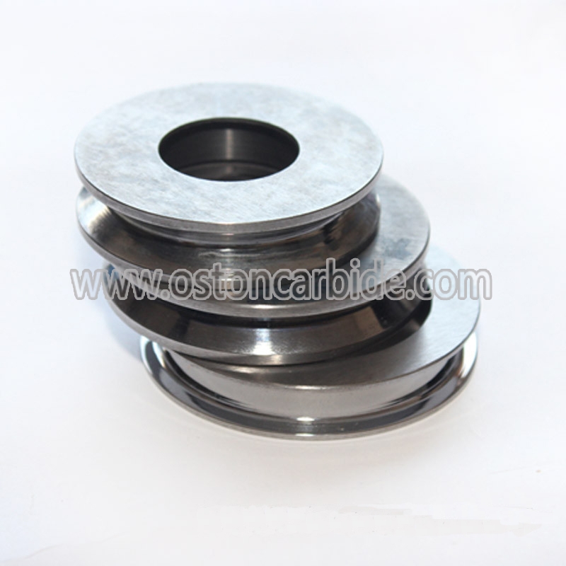 Tungsten carbide wire guiding rolls