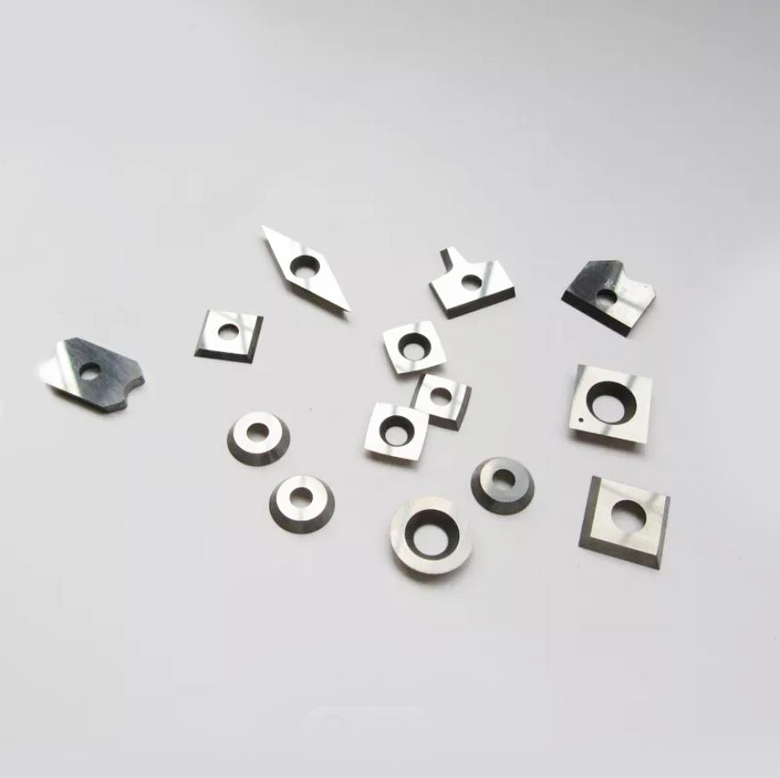 Tungsten carbide profiling inserts