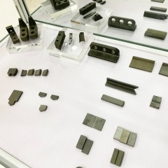 Tungsten Carbide wear scraper for decanter centrifuge