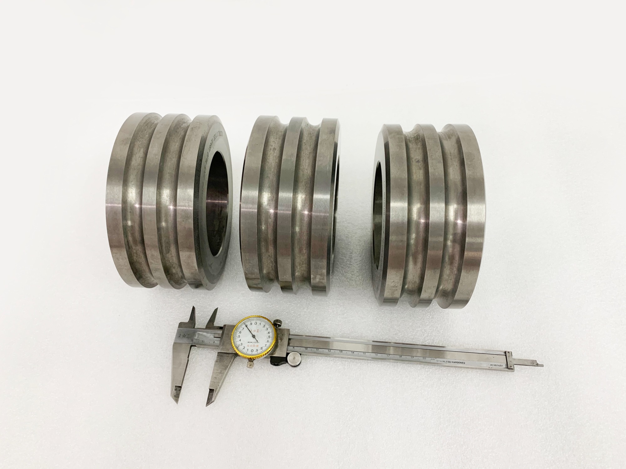 Tungsten carbide roller rings